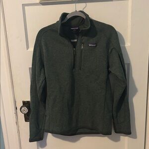 Patagonia Forest Green Quarter-Zip Fleece